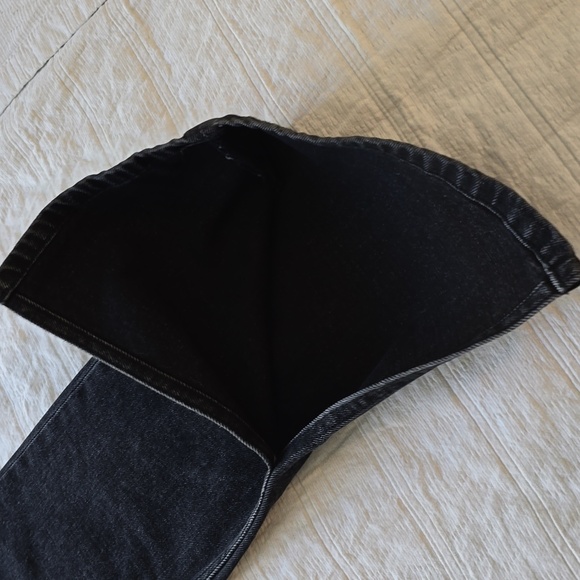 Abercrombie & Fitch The Skinny High Rise Curve Love Jeans - Picture 10 of 15